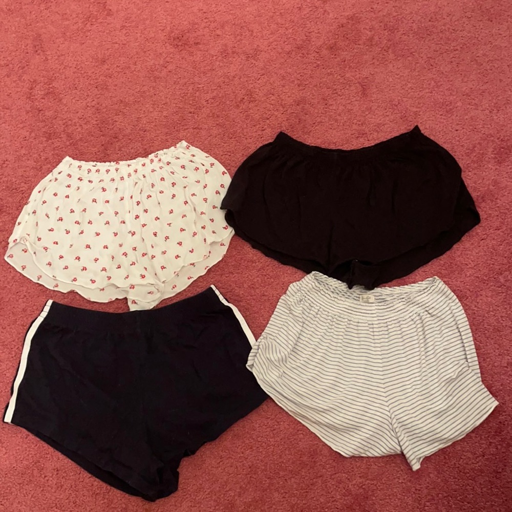 Brandy Melville shorts bundle